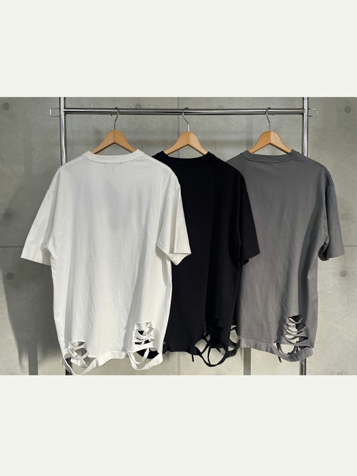 【DAKU】カラス刺繍 ダメージ加工Tシャツ