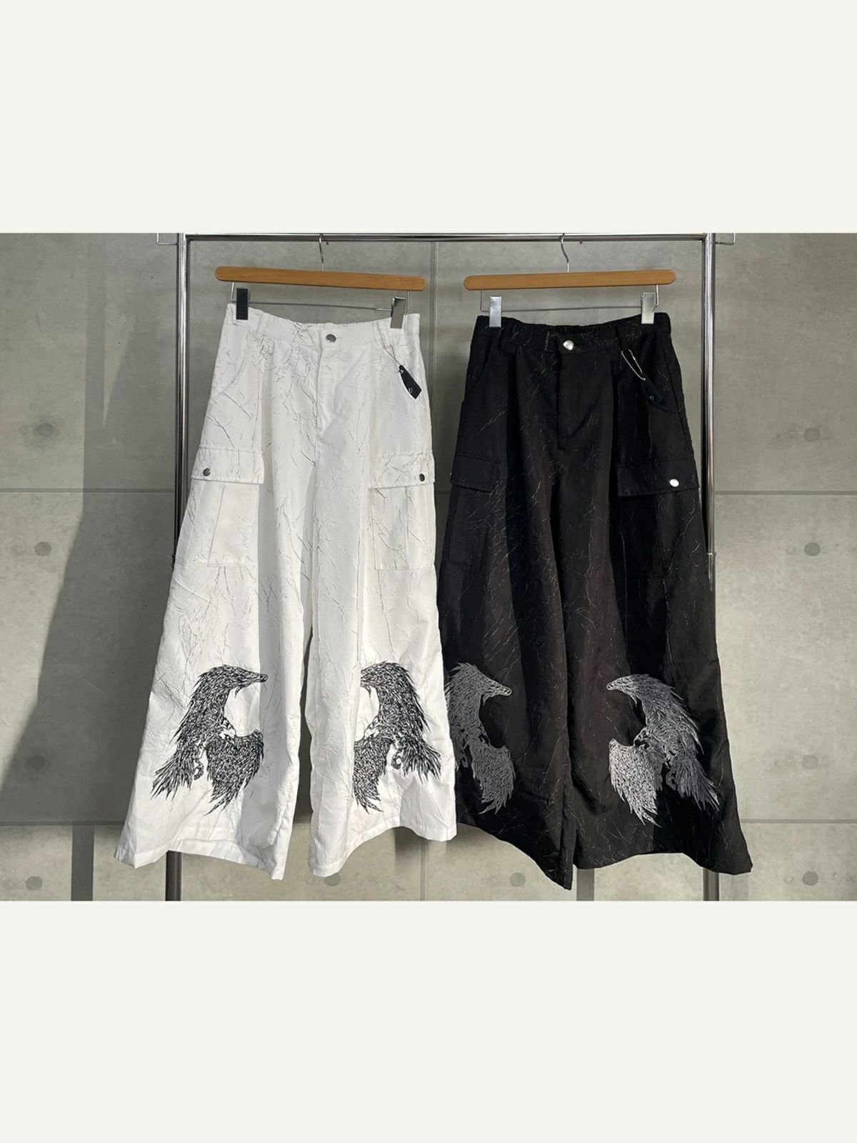 【DAKU】カラス刺繍 ワイドカーゴパンツ