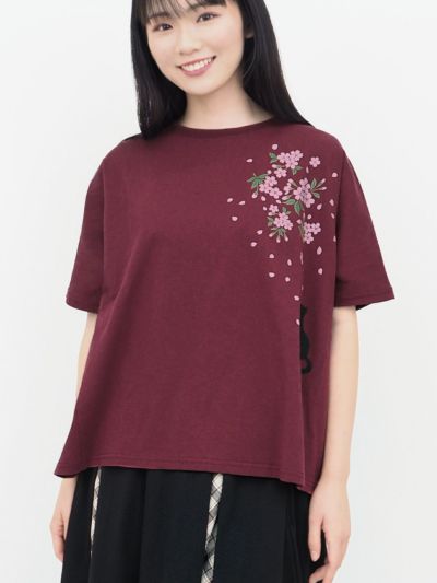 ≪30%OFF≫【雅結】<br>桜と猫プリント ドルマンプルオーバー≪返品・取寄対応不可≫