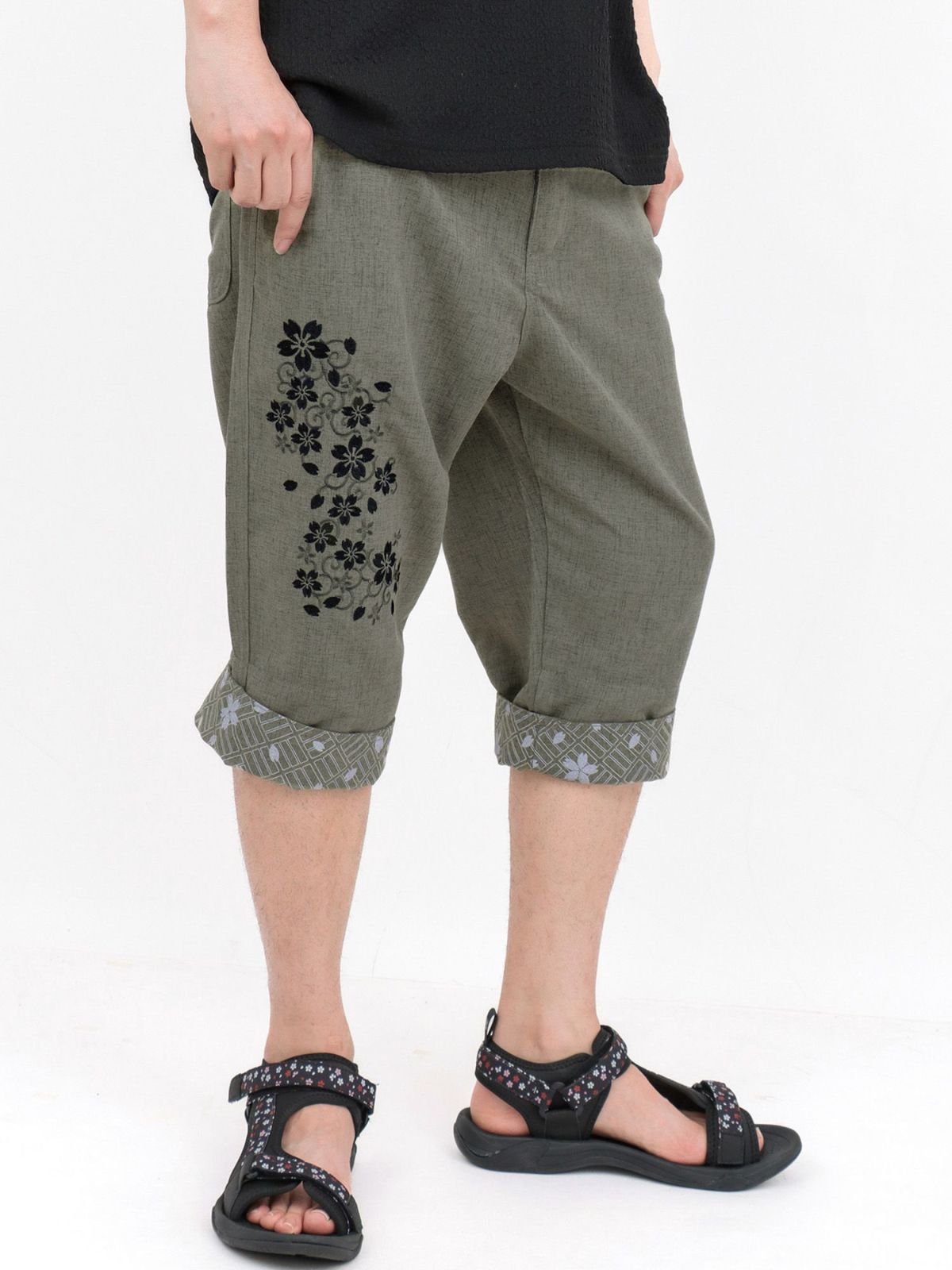 【雅結】桜唐草刺繍シャンブレー素材クロップドパンツ