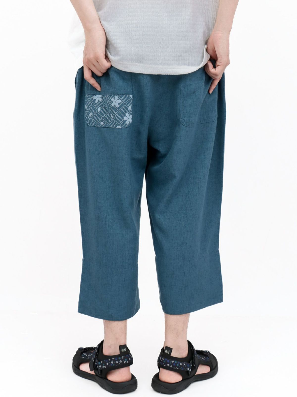 【雅結】桜唐草刺繍シャンブレー素材クロップドパンツ