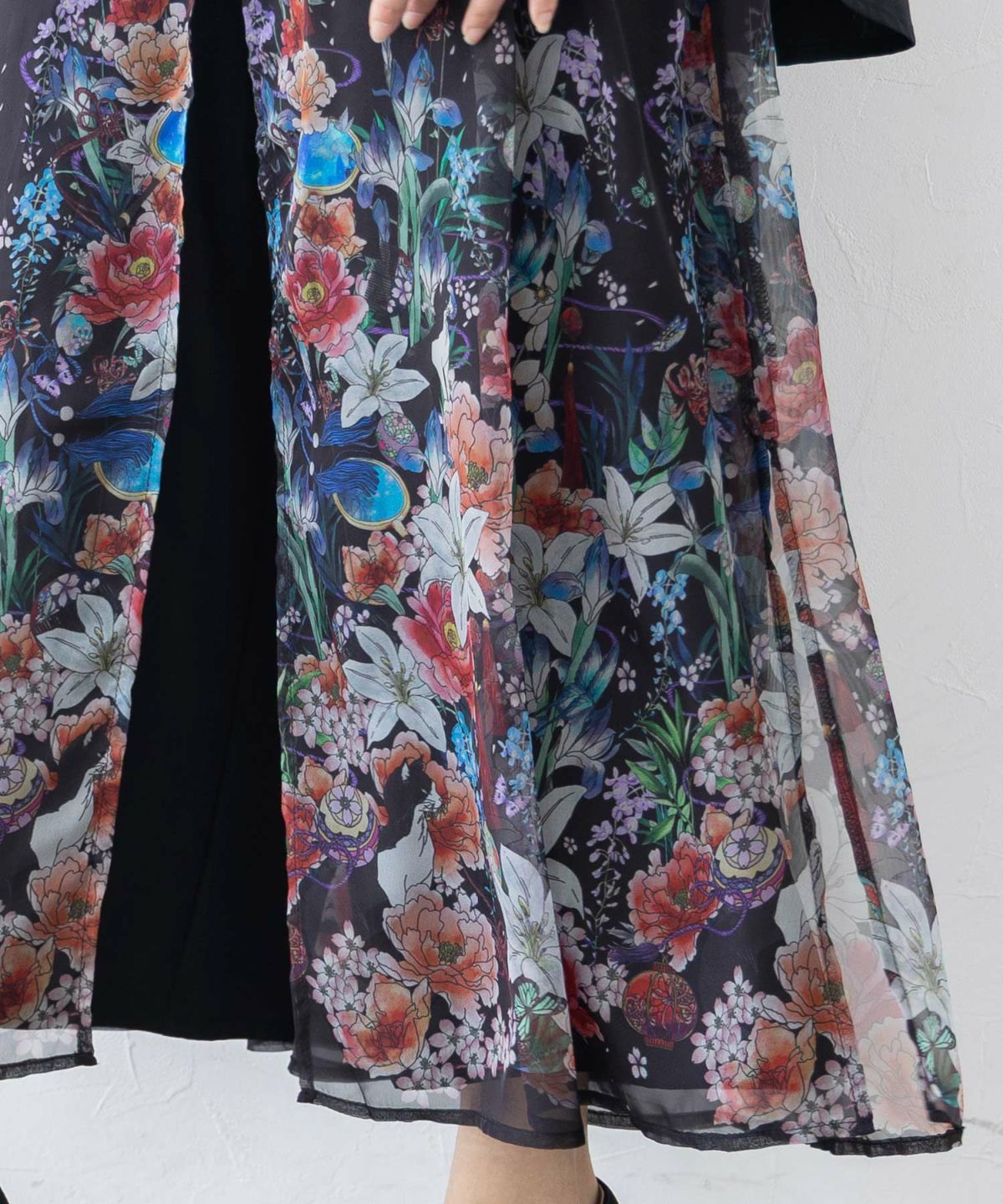 【雅結×iS ScoLar】コラボ 和風花柄シフォン重ねパンツ