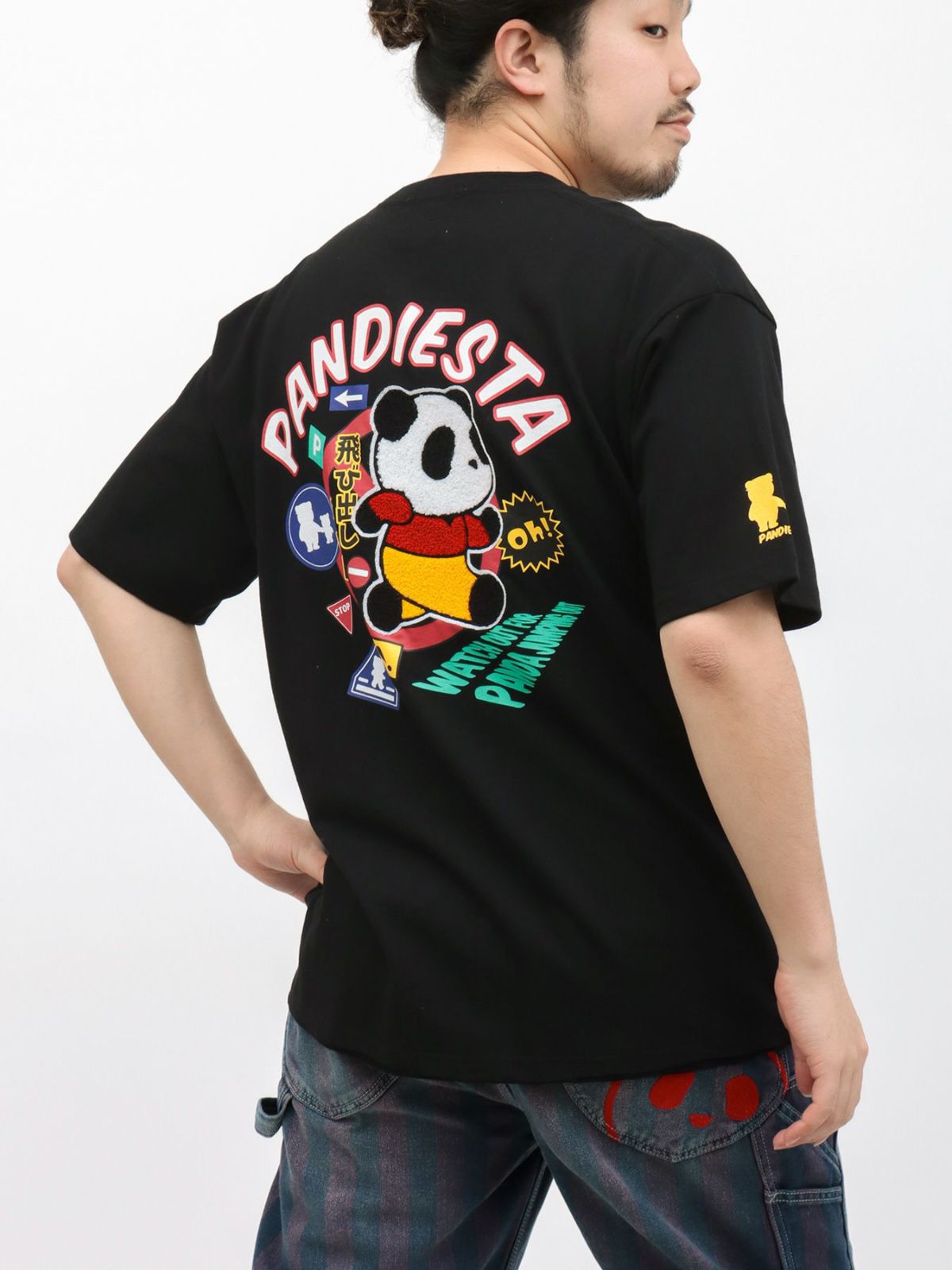 【PANDIESTA JAPAN】“とびだしパンダ”サガラ刺繍入りTシャツ
