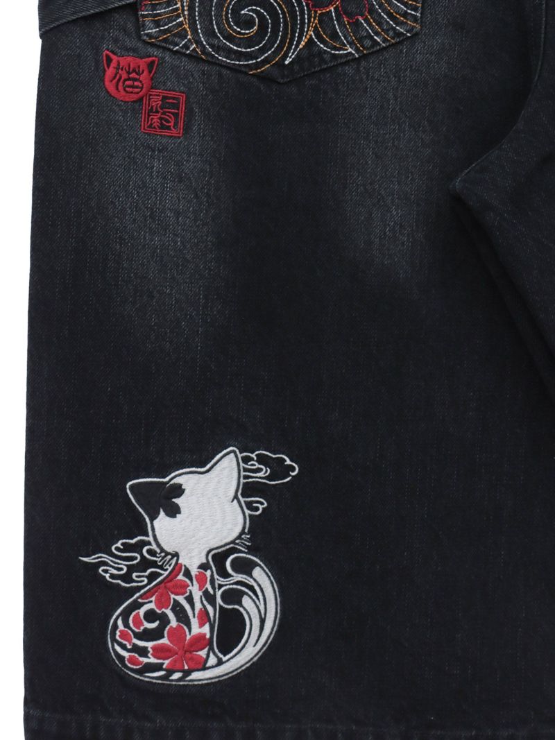 【SUMINEKO】“ツバメと振り向き猫”総刺繍デニムショーツ