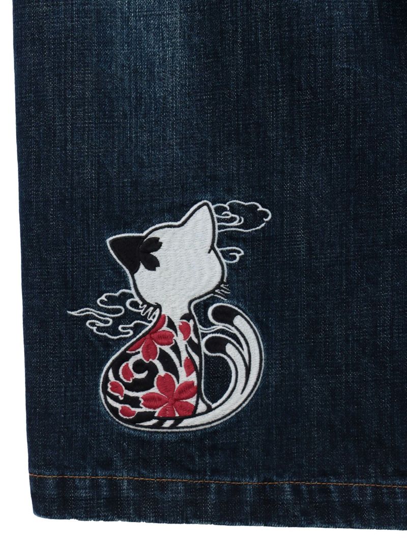 【SUMINEKO】“ツバメと振り向き猫”総刺繍デニムショーツ