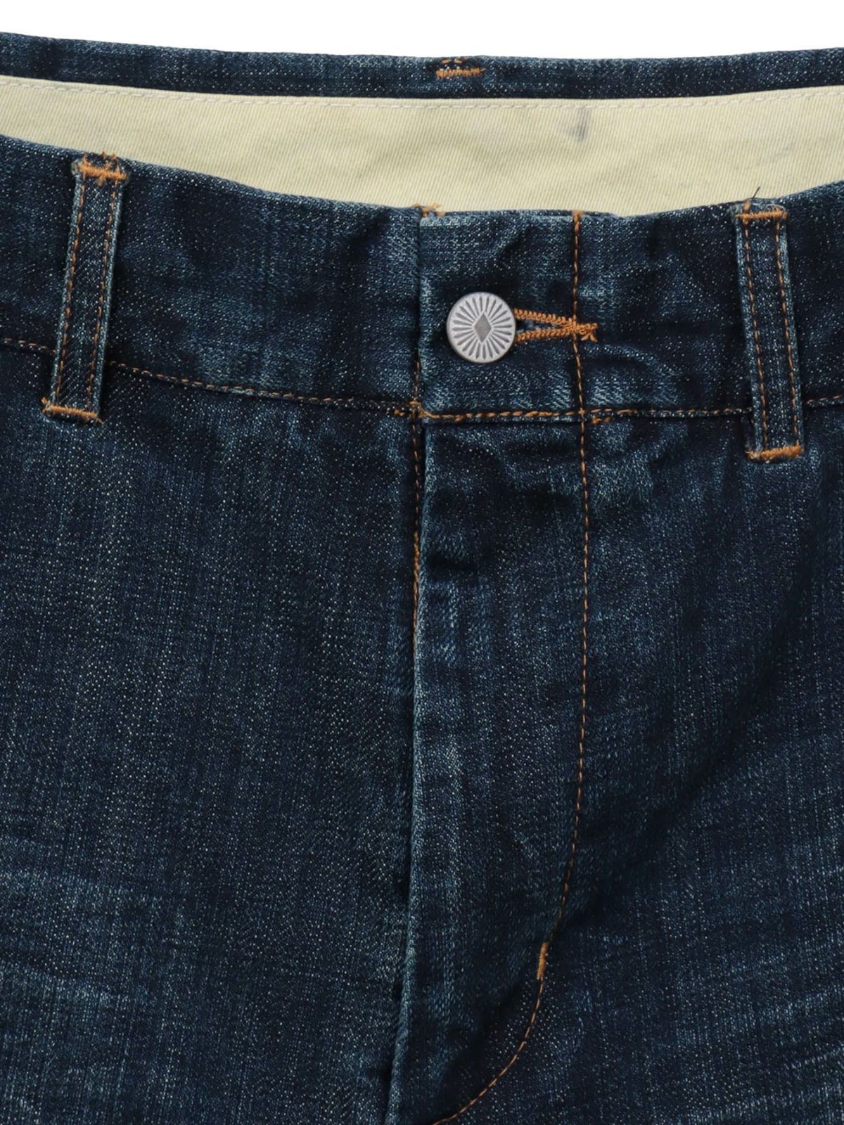 【SUMINEKO】“ツバメと振り向き猫”総刺繍デニムショーツ