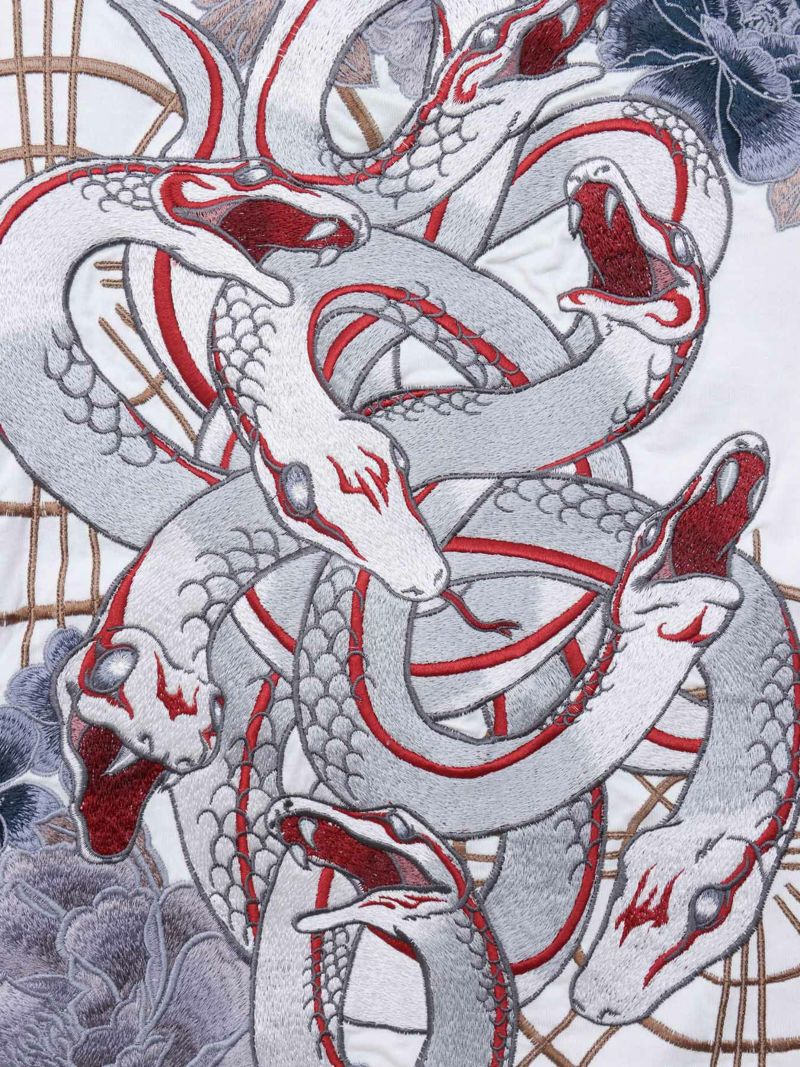 【絡繰魂・粋】“ヤマタノオロチ”総刺繍Tシャツ〔別注〕