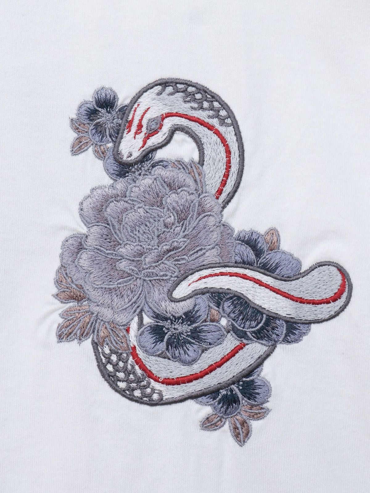 【絡繰魂・粋】“ヤマタノオロチ”総刺繍Tシャツ〔別注〕