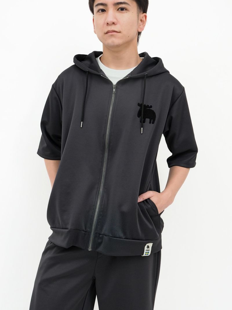 【moz】エルクサガラ刺繍入りジャージ素材 半袖ZIPパーカー〔別注〕