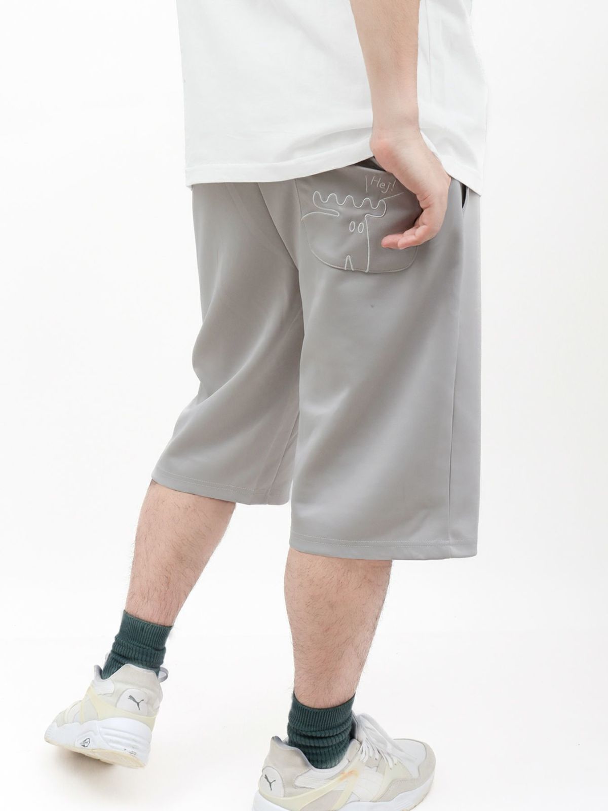 【moz】エルクサガラ刺繍入りジャージ素材 ショートパンツ〔別注〕