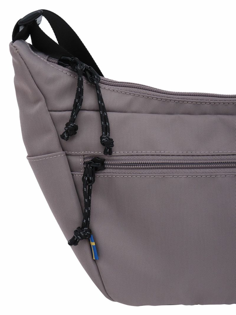 【moz】三日月型ショルダーバッグ〔別注〕