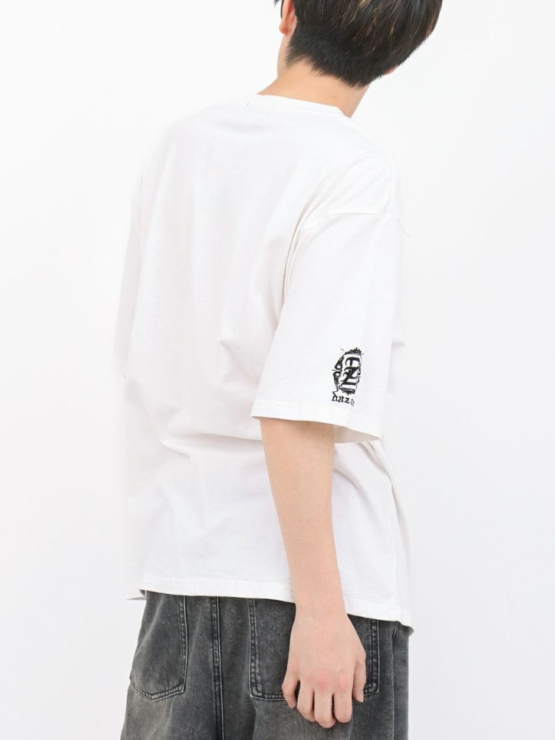 【DAZZLE】フロントロゴ刺繍Tシャツ