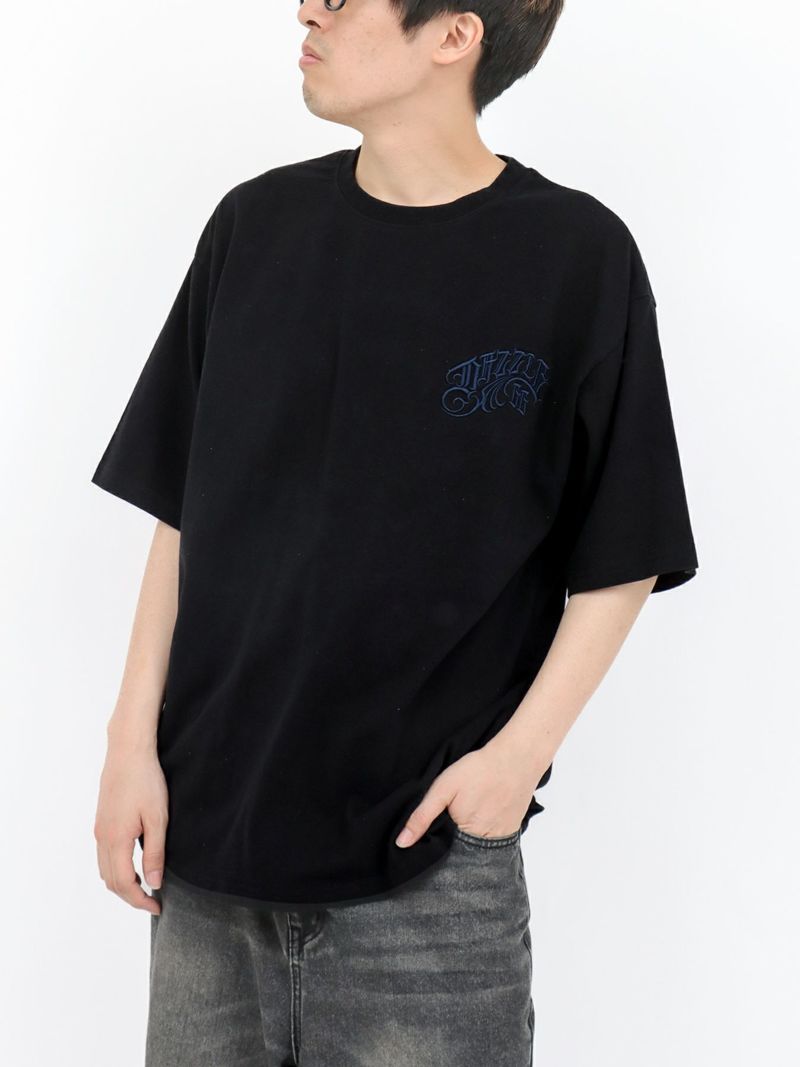 【DAZZLE】バックロゴ刺繍Tシャツ