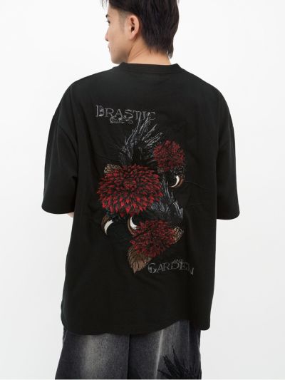 【DRASTIC GARDEN】<br>“フェザーダリア”総刺繍Tシャツ