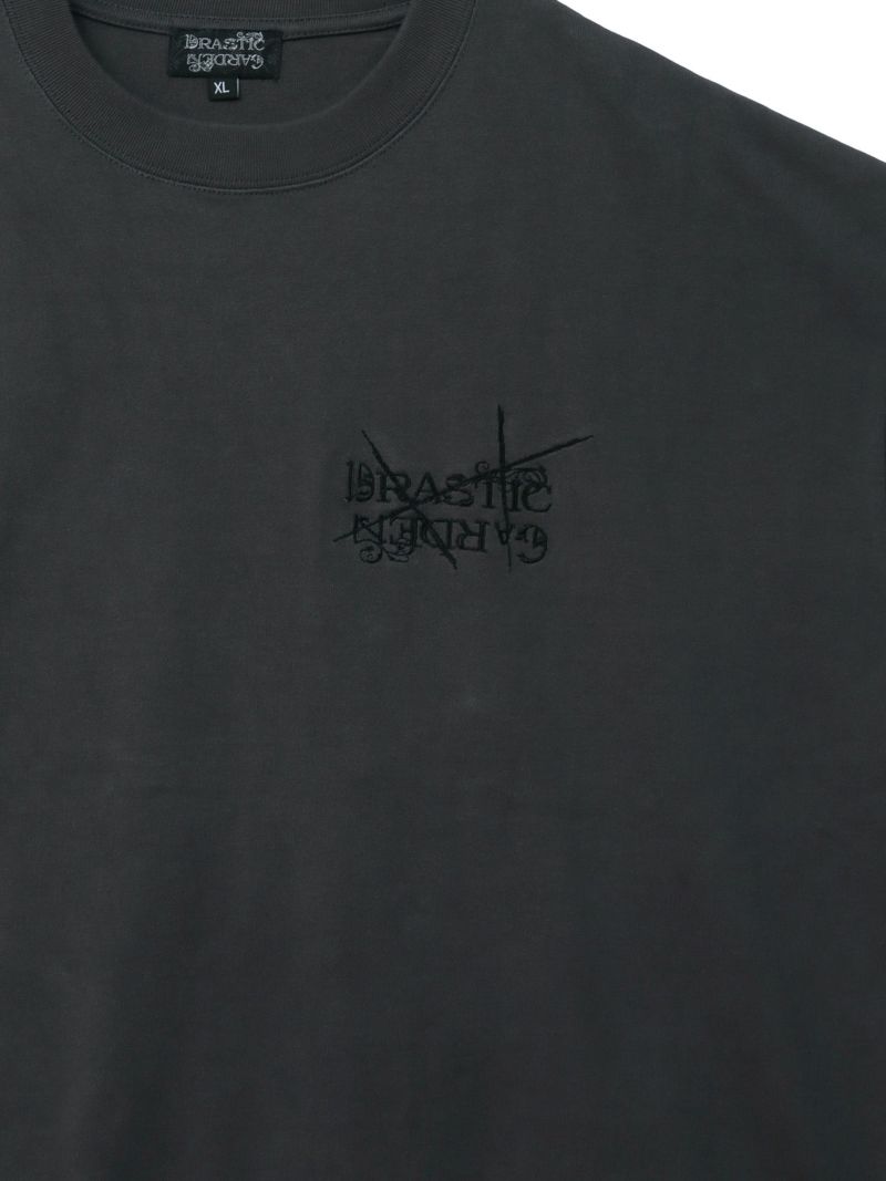 【DRASTIC GARDEN】“フェザーダリア”総刺繍Tシャツ