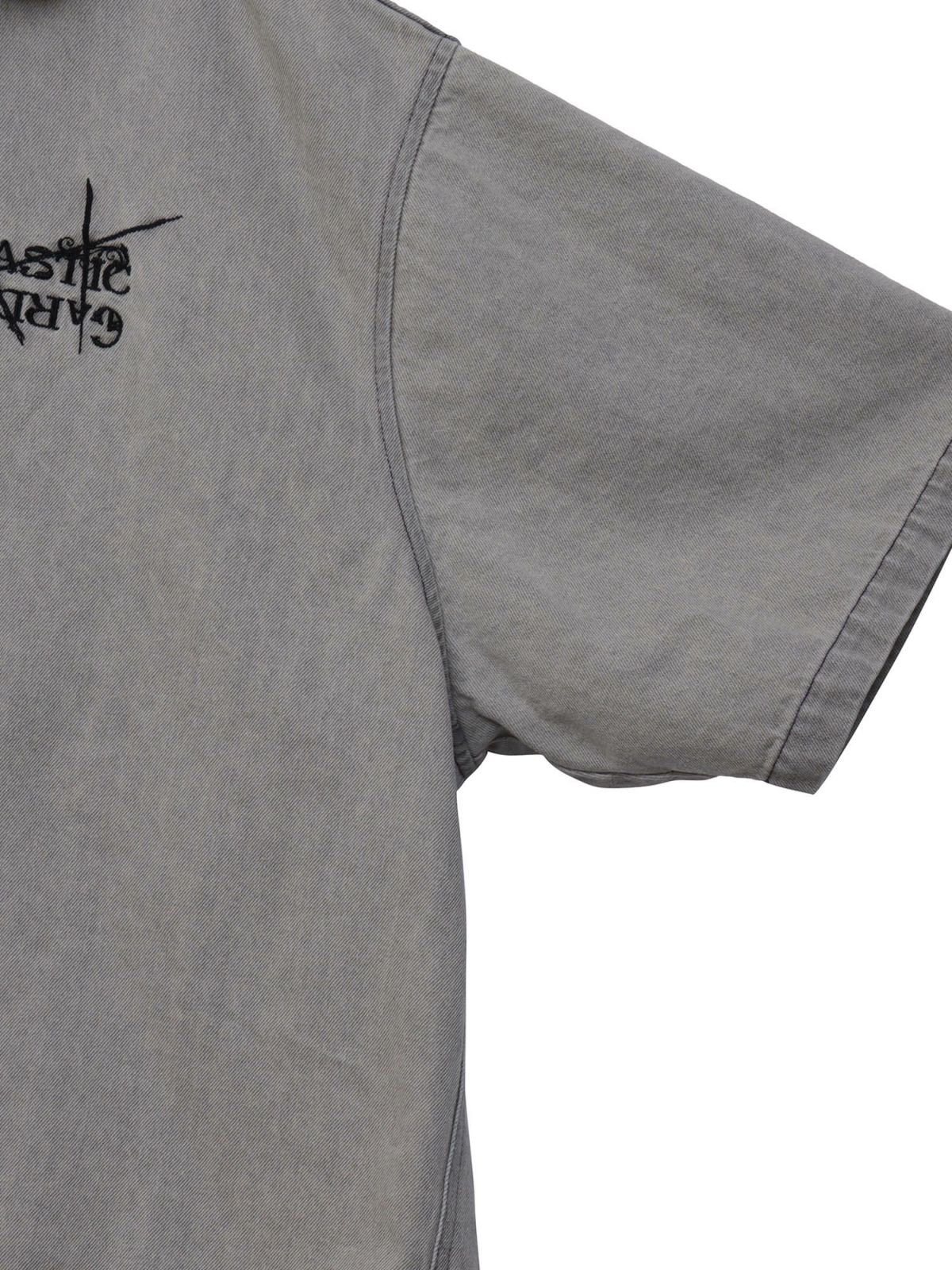 【DRASTIC GARDEN】“フェザーダリア”総刺繍 半袖デニムシャツ