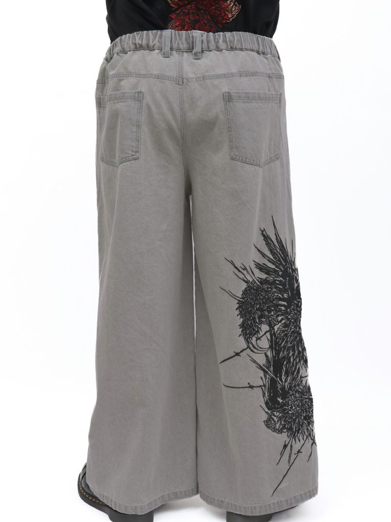 【DRASTIC GARDEN】“フェザーダリア”総刺繍デニムバギーパンツ