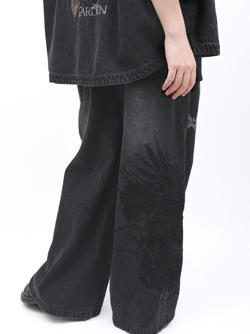 【DRASTIC GARDEN】“フェザーダリア”総刺繍デニムバギーパンツ