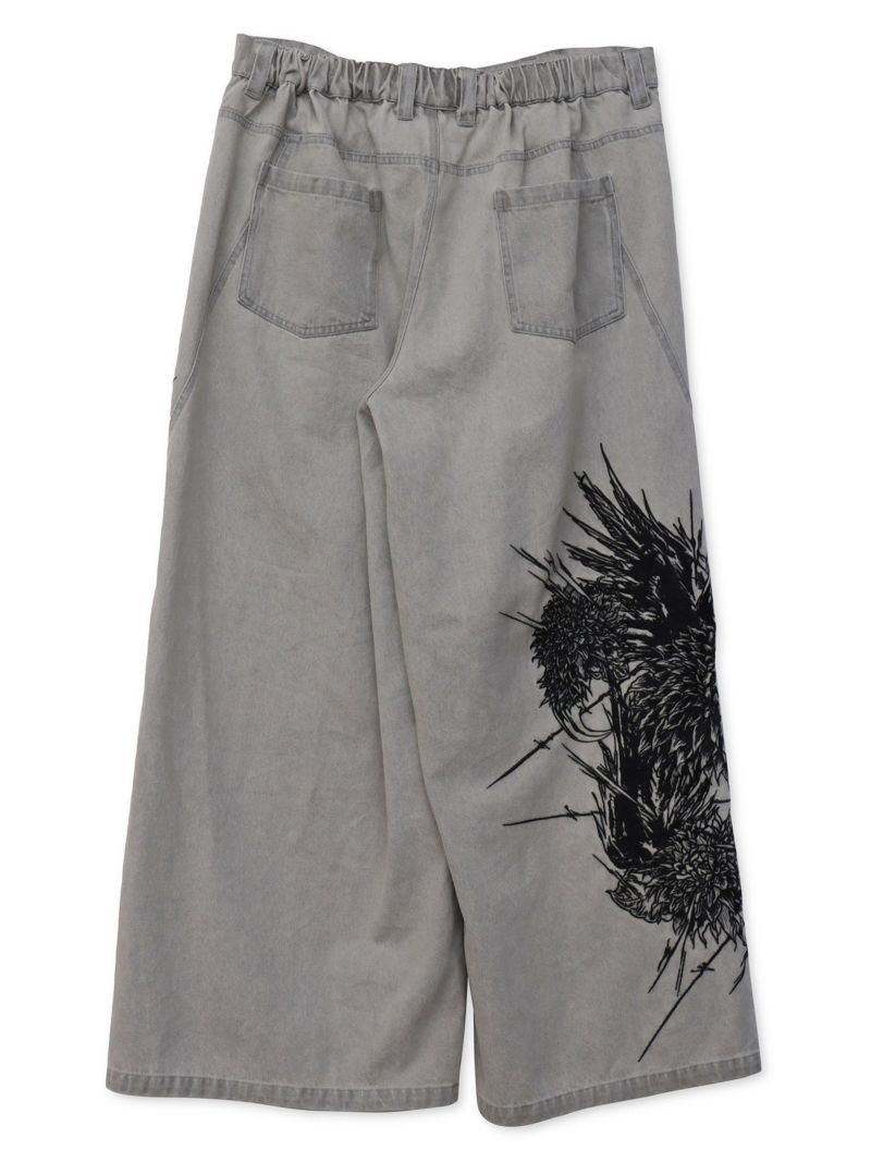 【DRASTIC GARDEN】“フェザーダリア”総刺繍デニムバギーパンツ