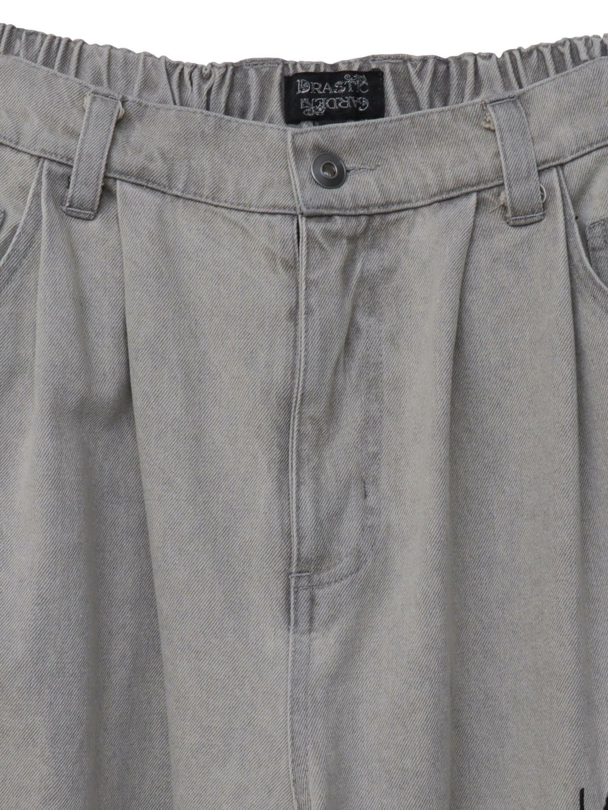 【DRASTIC GARDEN】“フェザーダリア”総刺繍デニムバギーパンツ