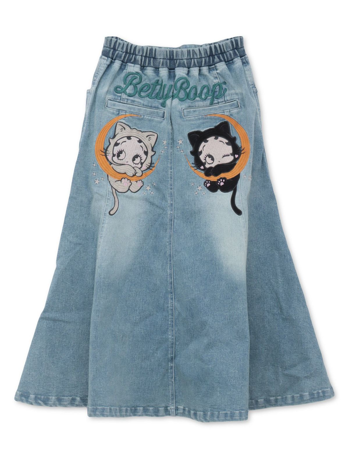 【BETTY BOOP】“黒猫&白猫ベイビーベティ”総刺繍ストレッチデニム切替ロングスカート〔別注〕