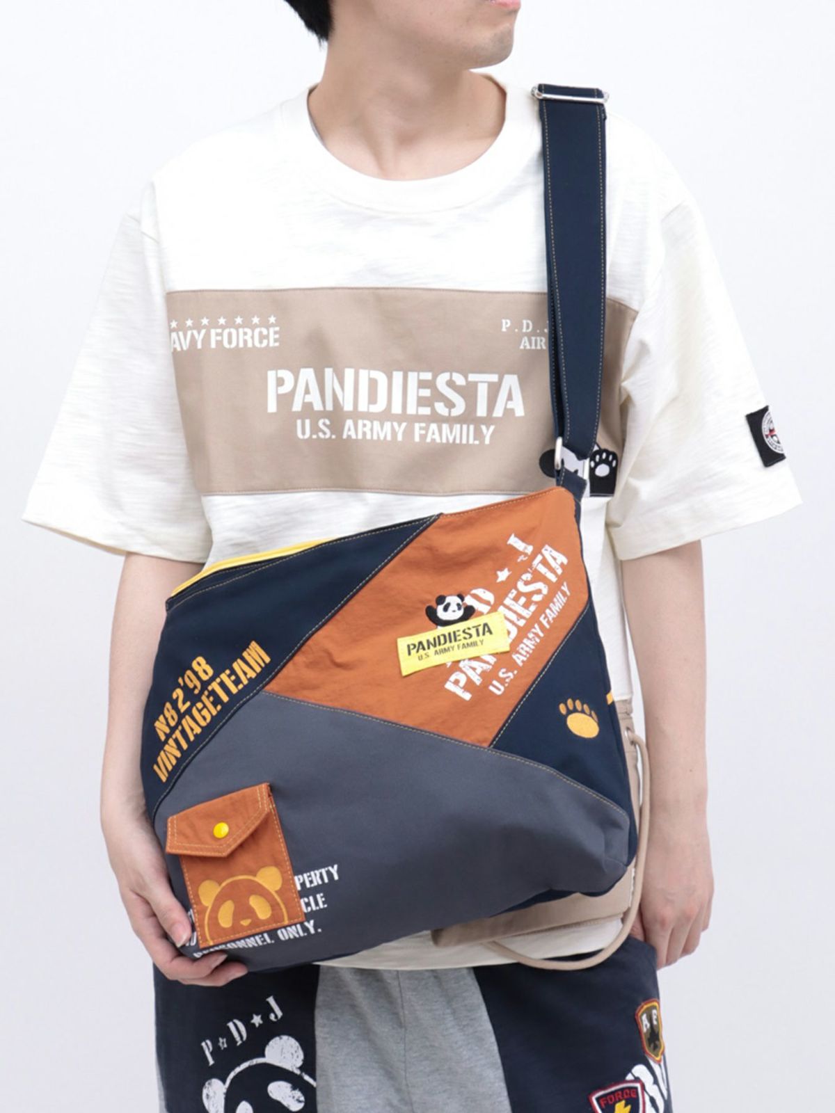 【PANDIESTA JAPAN】ミリタリー切り替えショルダーバッグ