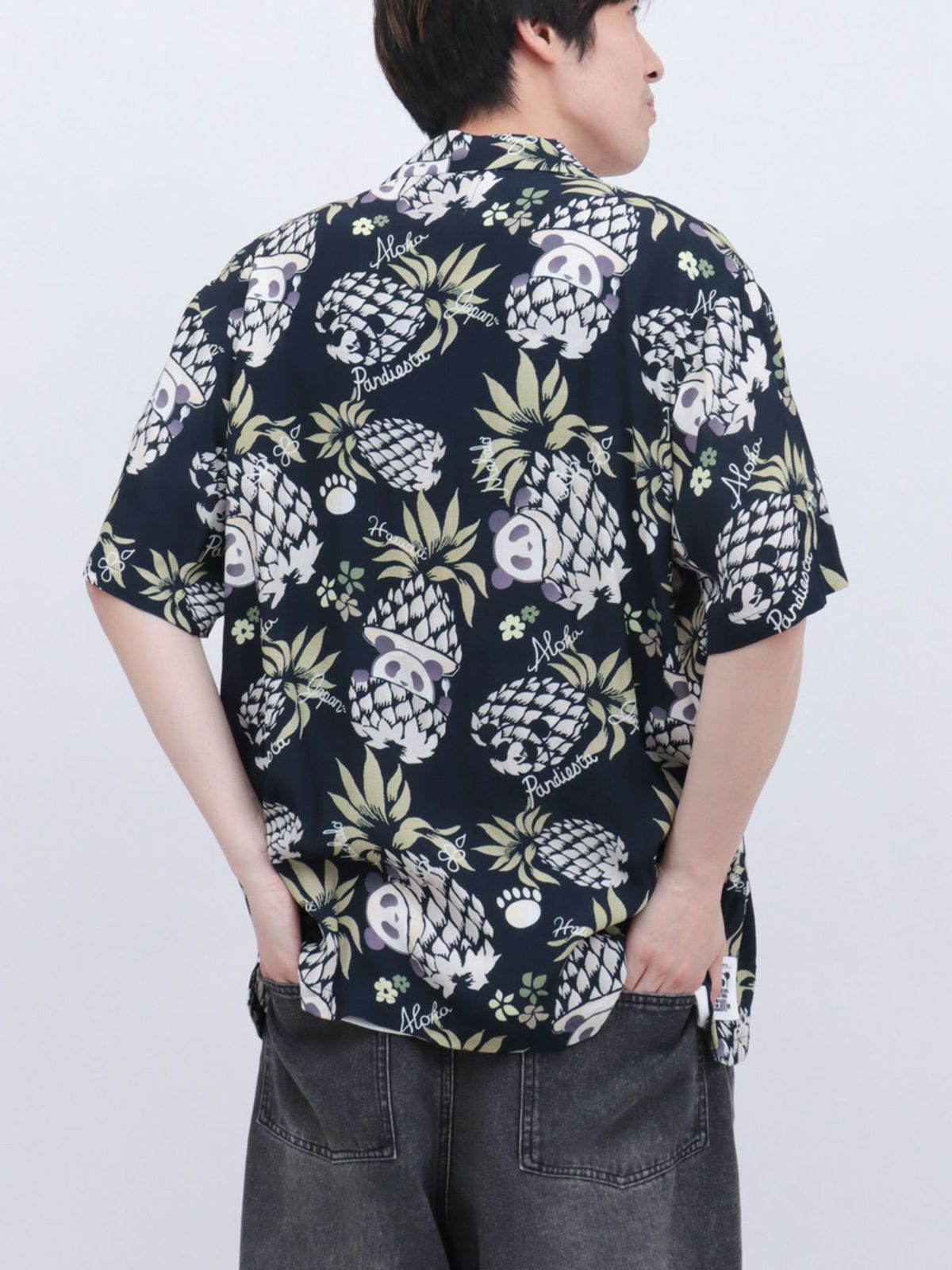 【PANDIESTA JAPAN】“パイナップルパンダ”レーヨンアロハシャツ