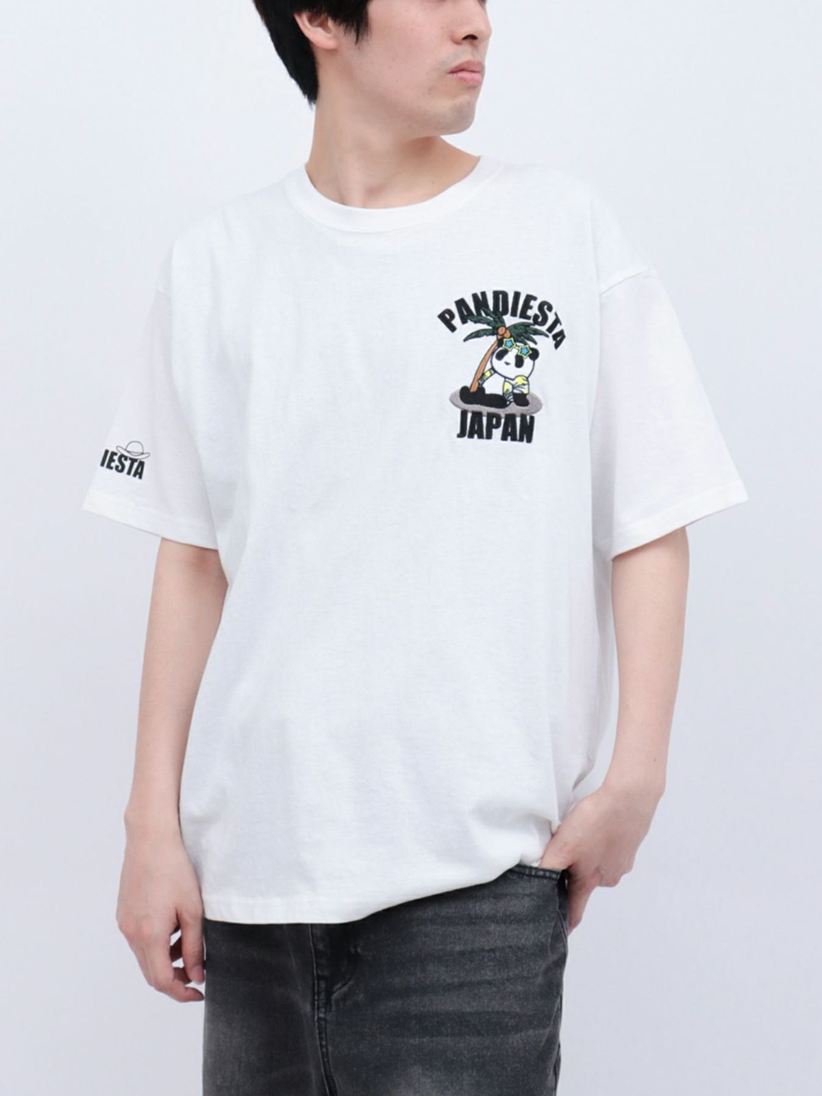 【PANDIESTA JAPAN】“80'sサマーバケーション”刺繍入りTシャツ