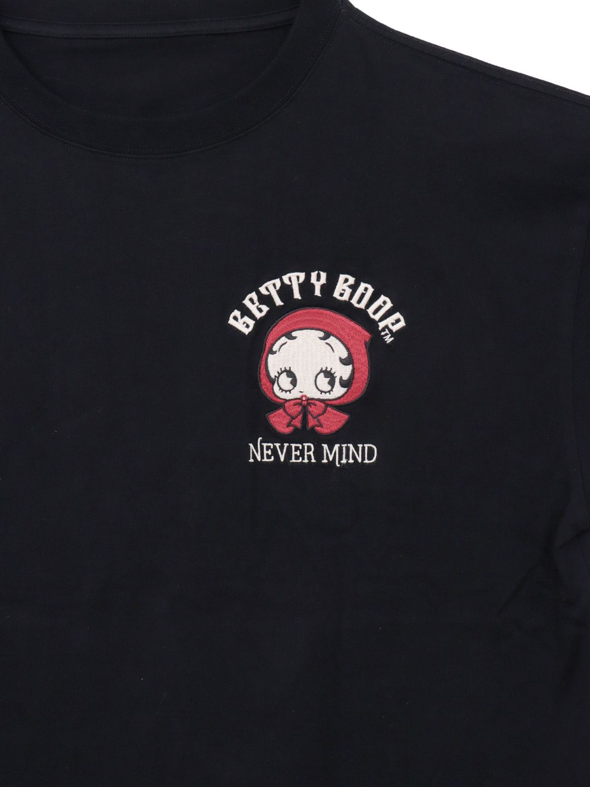 【BETTY BOOP】“赤ずきんベイビーベティ”刺繍Tシャツ