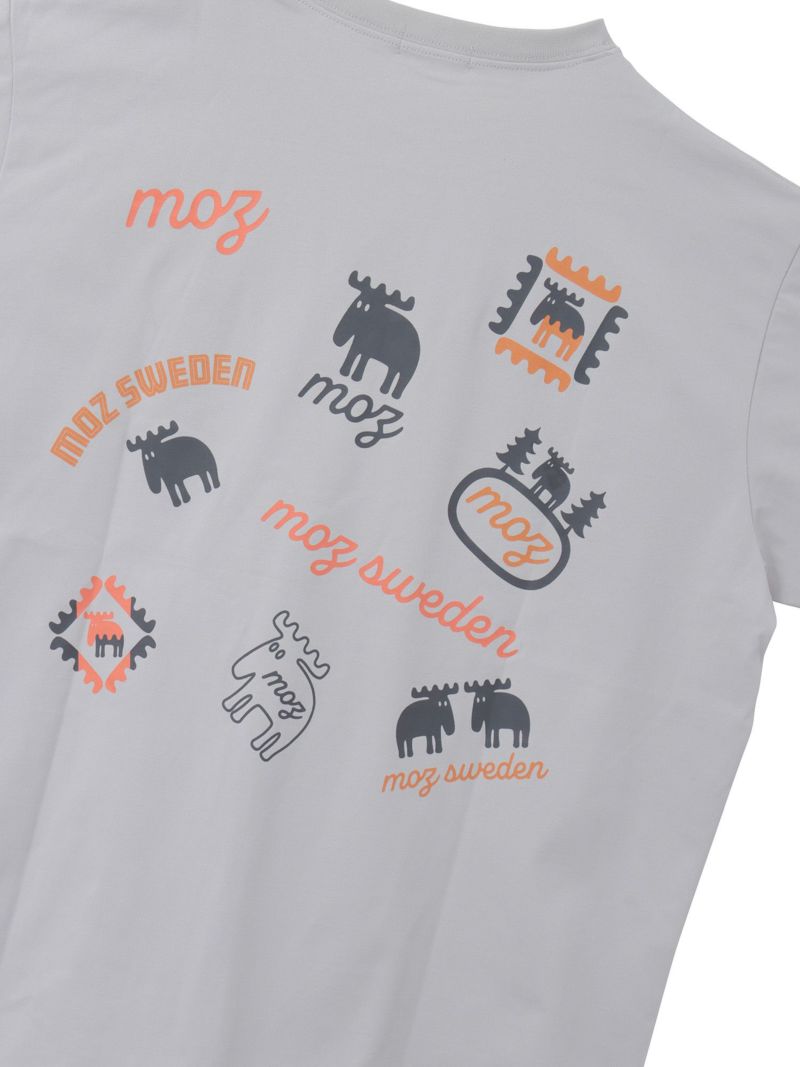 【moz】エルク ワンポイント刺繍バックプリントTシャツ〔別注〕