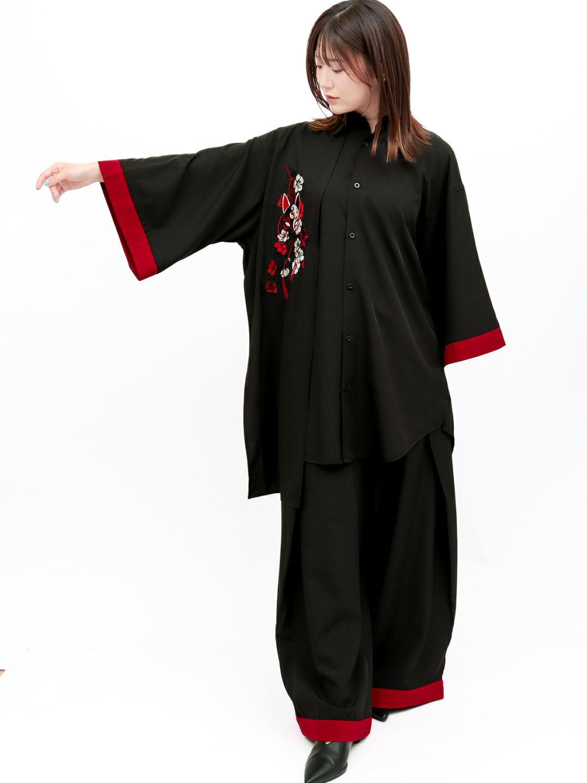 【雅結 -EN-】“狐面”総刺繍キモノスリーブ5分袖 変形シャツ