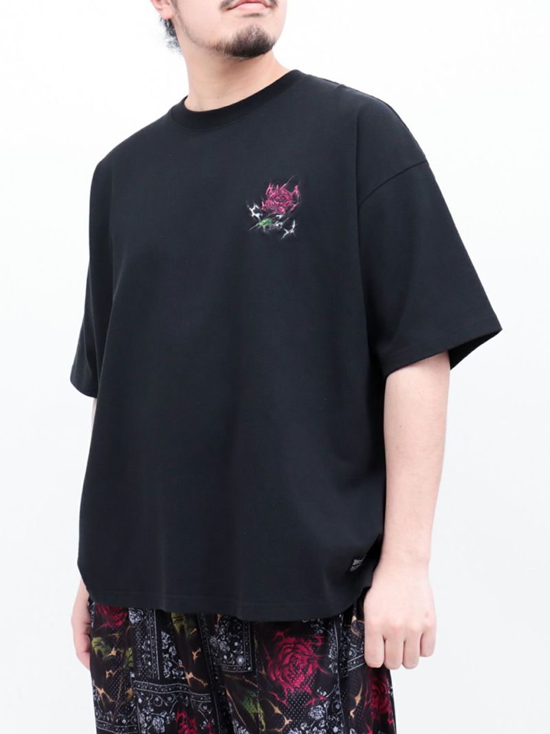 【DRASTIC GARDEN】“稲妻の薔薇”ワンポイント刺繍Tシャツ