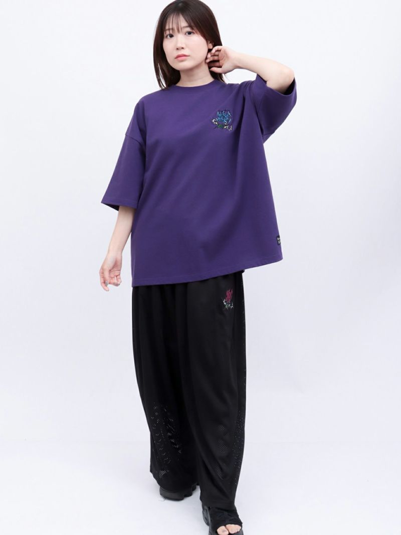 【DRASTIC GARDEN】“稲妻の薔薇”ワンポイント刺繍Tシャツ