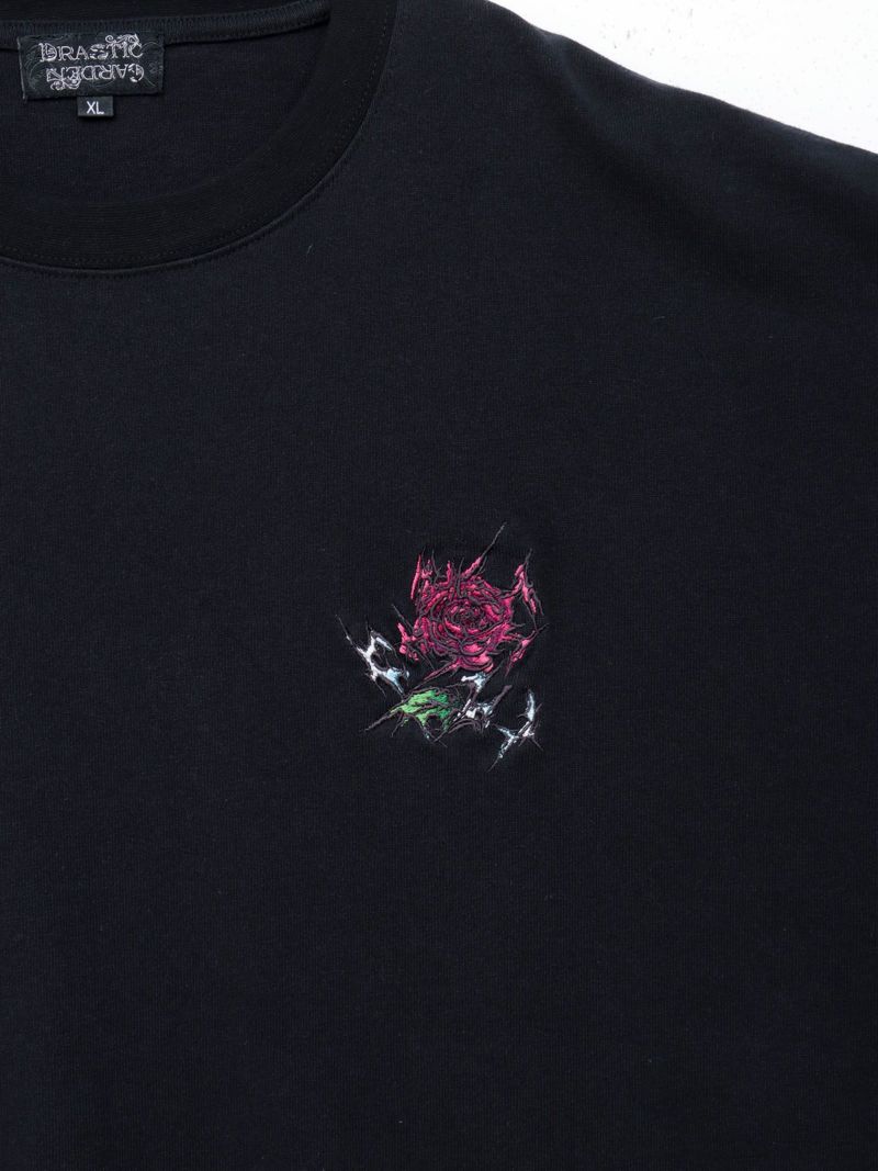 【DRASTIC GARDEN】“稲妻の薔薇”ワンポイント刺繍Tシャツ