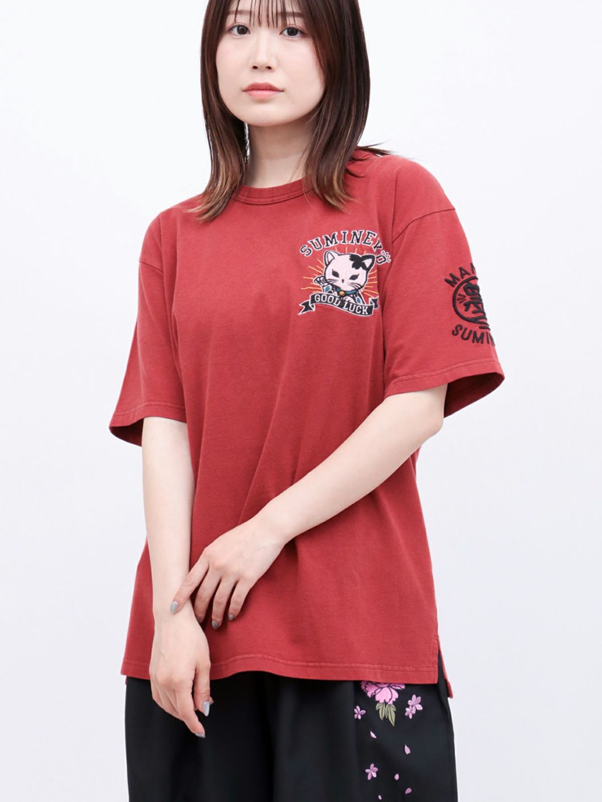 【SUMINEKO】“招きスミネコ”総刺繍Tシャツ