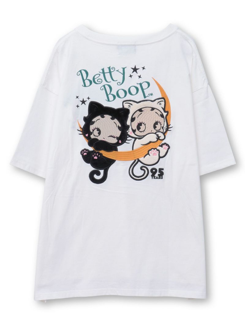 【BETTY BOOP】“黒猫&白猫ベイビーベティ”刺繍入りTシャツ〔別注〕