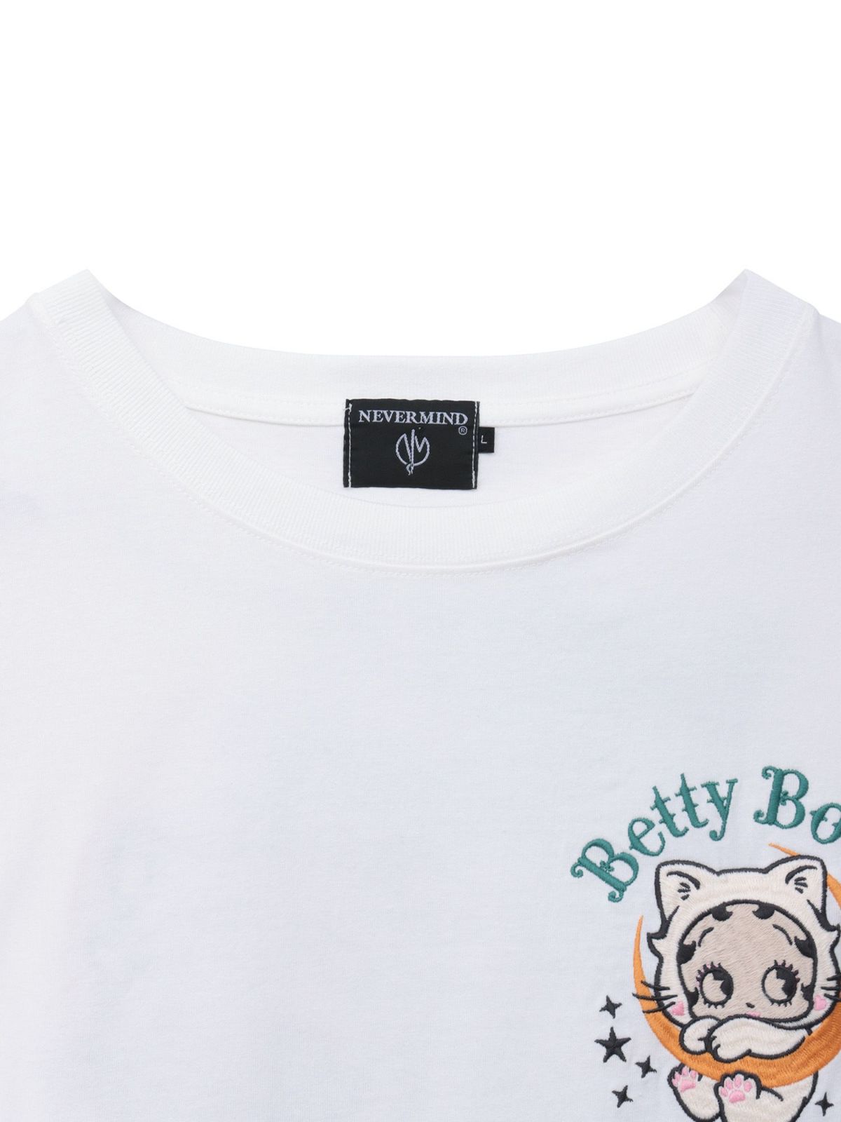 【BETTY BOOP】“黒猫&白猫ベイビーベティ”刺繍入りTシャツ〔別注〕