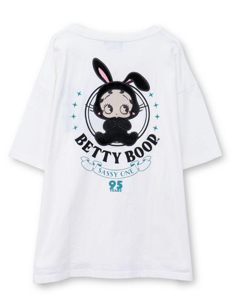 【BETTY BOOP】“黒うさぎベイビーベティ”刺繍入りTシャツ〔別注〕