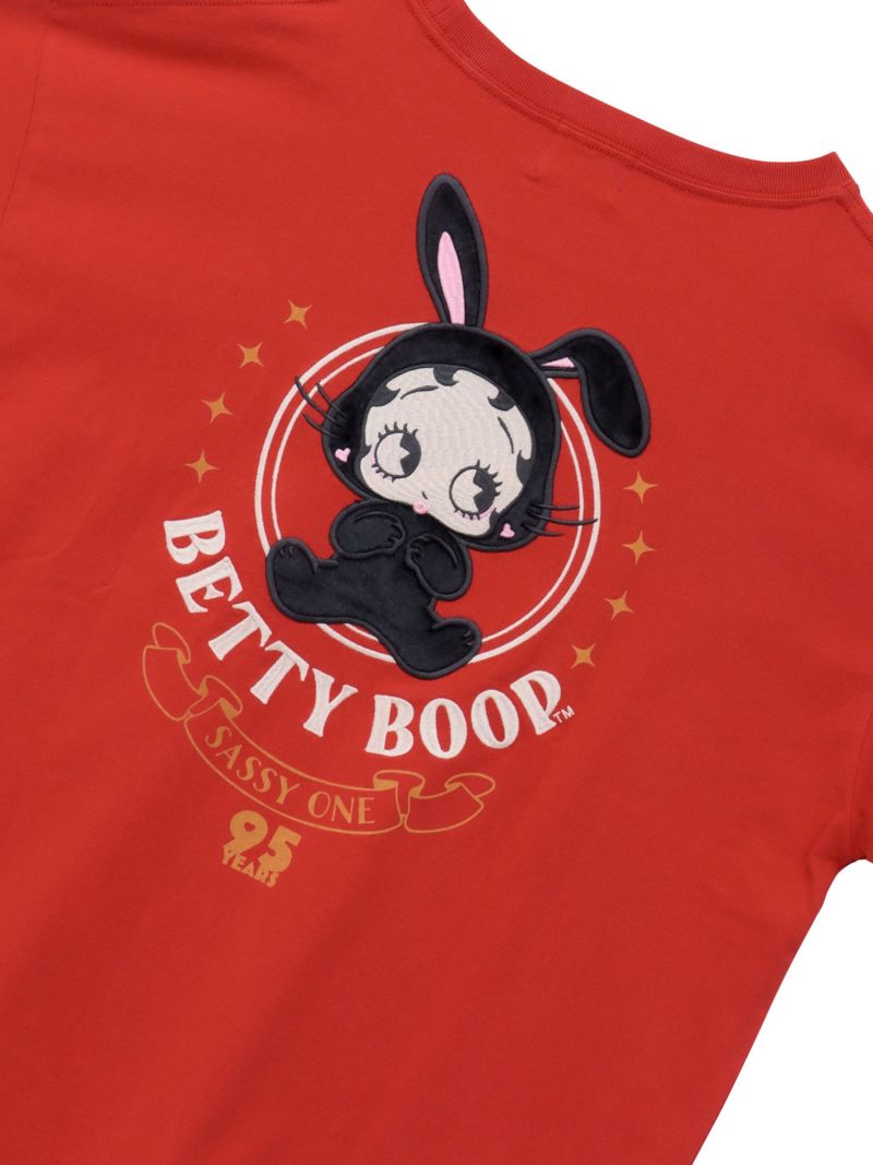 【BETTY BOOP】“黒うさぎベイビーベティ”刺繍入りTシャツ〔別注〕