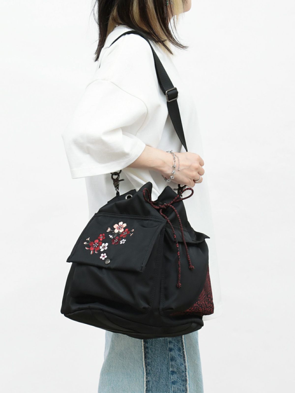 【雅結】桜刺繍 和生地遣い2WAY巾着ショルダーバッグ