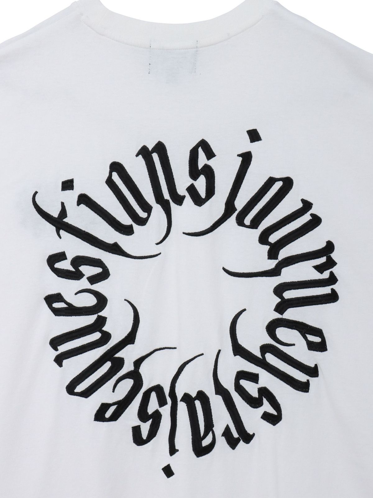  【DAZZLE】“CIRCLE LOGO”総刺繍Tシャツ