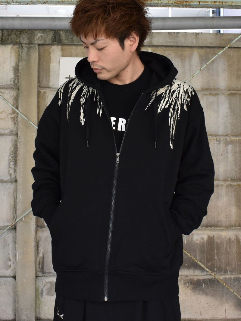 【DAKU】“CROW”総刺繍ZIPパーカー