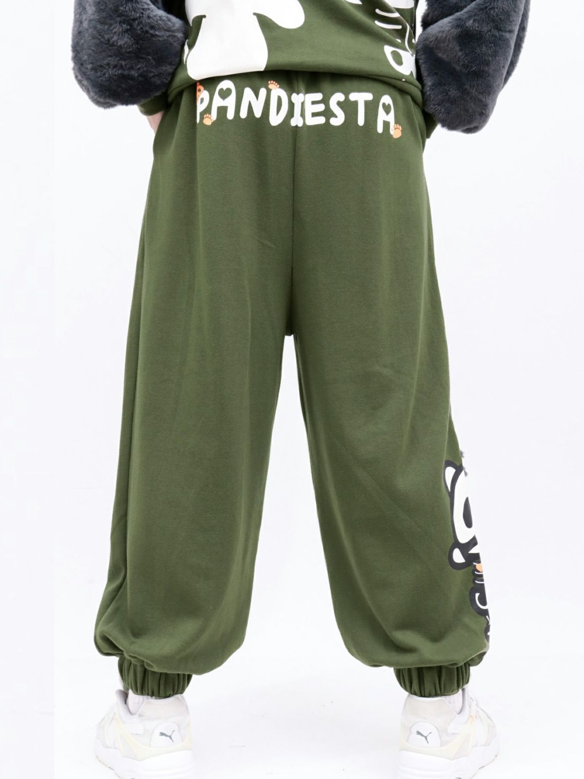 【PANDIESTA JAPAN】“ネコパンダハーフBONES”フェイクファー切替スウェットパンツ