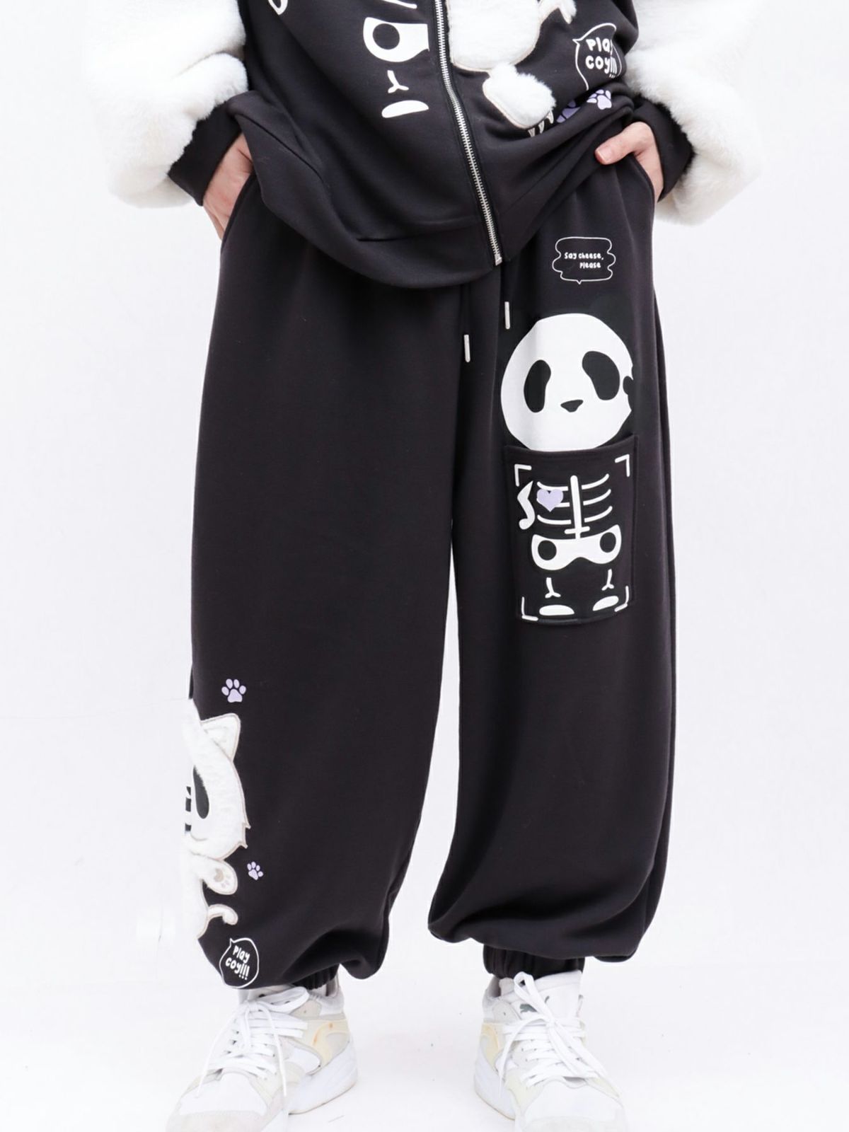 【PANDIESTA JAPAN】“ネコパンダハーフBONES”フェイクファー切替スウェットパンツ