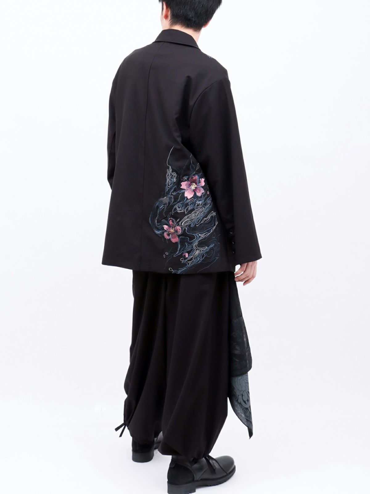【DRASTIC GARDEN】“煙の桜”総刺繍BIGテーラードジャケット