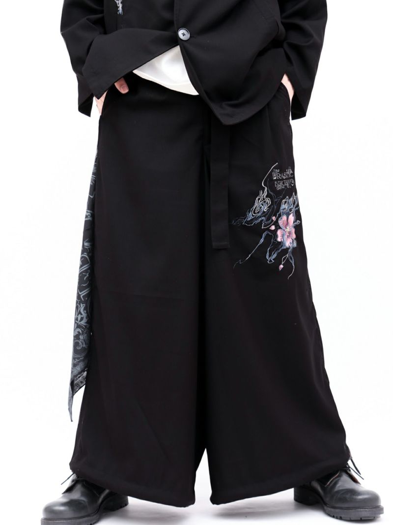 【DRASTIC GARDEN】“煙の桜”総刺繍ワイドパンツ
