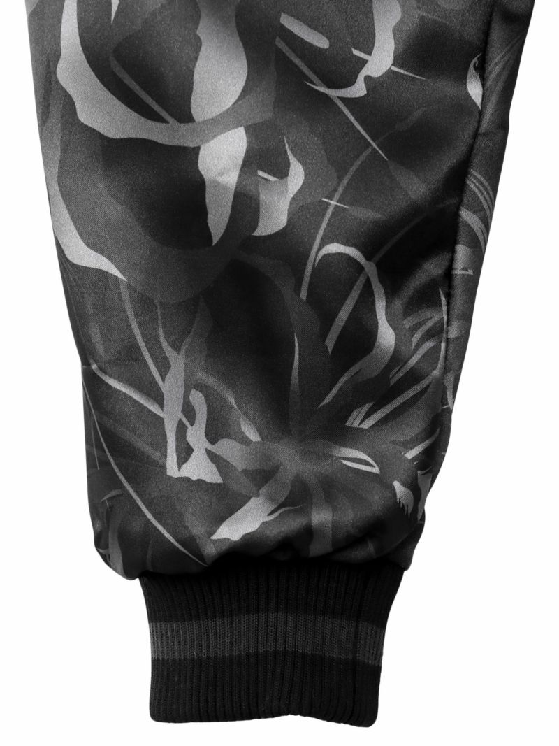 【絡繰魂・漆】“八咫烏と彼岸花”総刺繍リバーシブルスカジャン〔別注〕