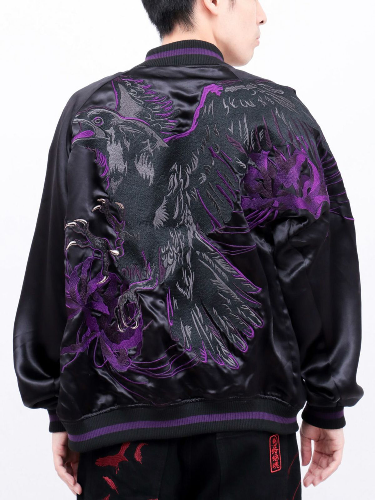 【絡繰魂・漆】“八咫烏と彼岸花”総刺繍リバーシブルスカジャン〔別注：web限定カラー〕