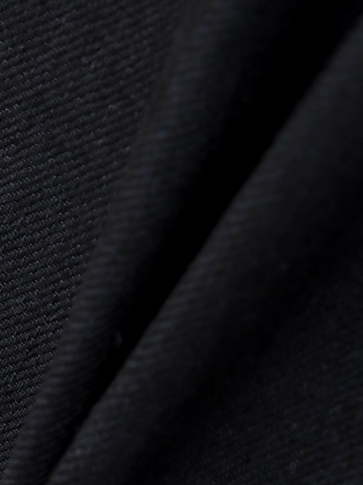 【絡繰魂・粋】“八咫烏と彼岸花”総刺繍デニムパンツ〔別注〕