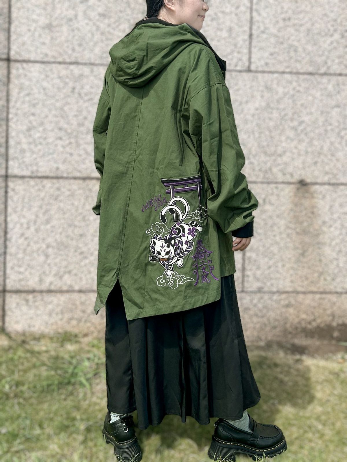 【SUMINEKO】“お猫様”総刺繍モッズコート